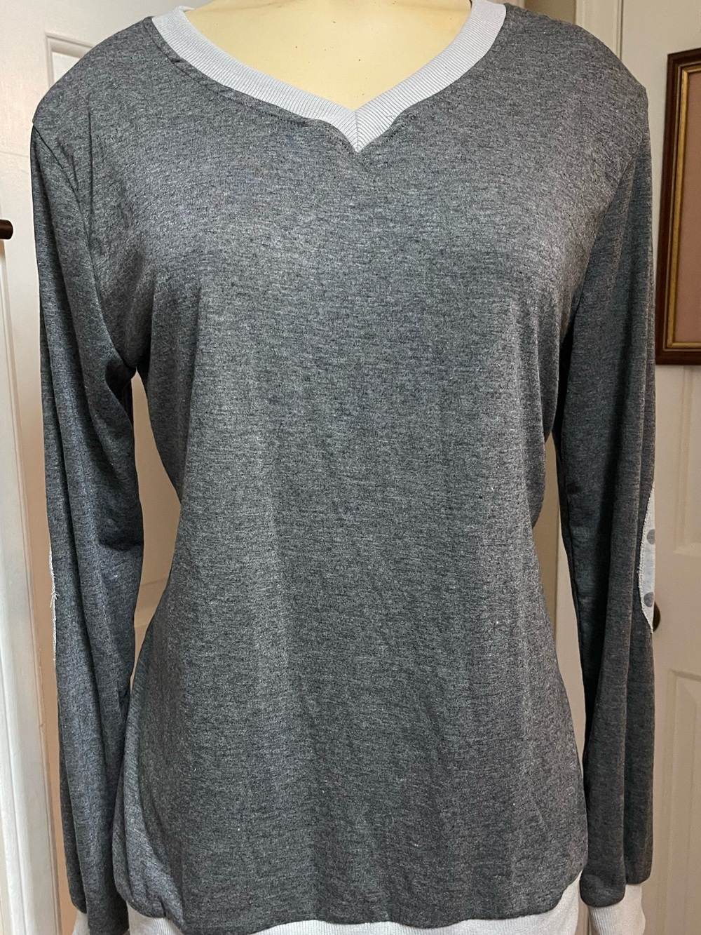 Heather Gray Long Sleeve V-Neck Pullover